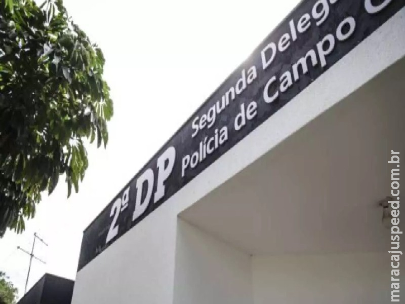 Dupla que desviou mais de R$ 4 milhões de construtora com ‘funcionários fantasmas’ é presa em Campo Grande Dupla que desviou mais de R$ 4 milhões de construtora com ‘funcionários fantasmas’ é presa em Campo Grande