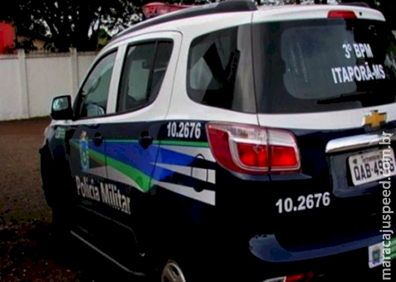 Em Itaporã, jovem é preso por violência doméstica contra avó e primo Em Itaporã, jovem é preso por violência doméstica contra avó e primo