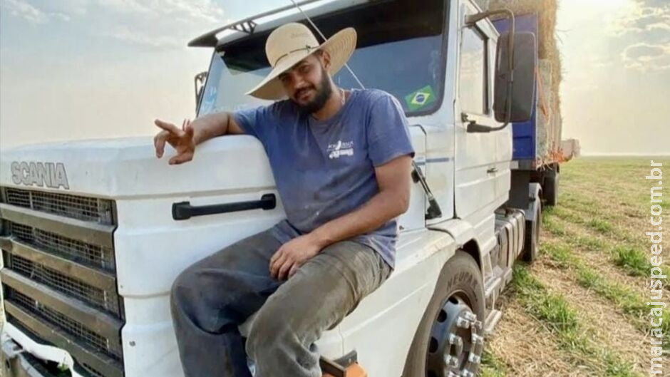 Enfermeira, mãe de jovem morto em acidente atendeu próprio filho em Paraíso das Águas Enfermeira, mãe de jovem morto em acidente atendeu próprio filho em Paraíso das Águas