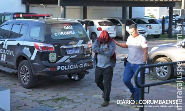 Genro que decepou nariz de sogra com facão se apresenta à polícia Genro que decepou nariz de sogra com facão se apresenta à polícia