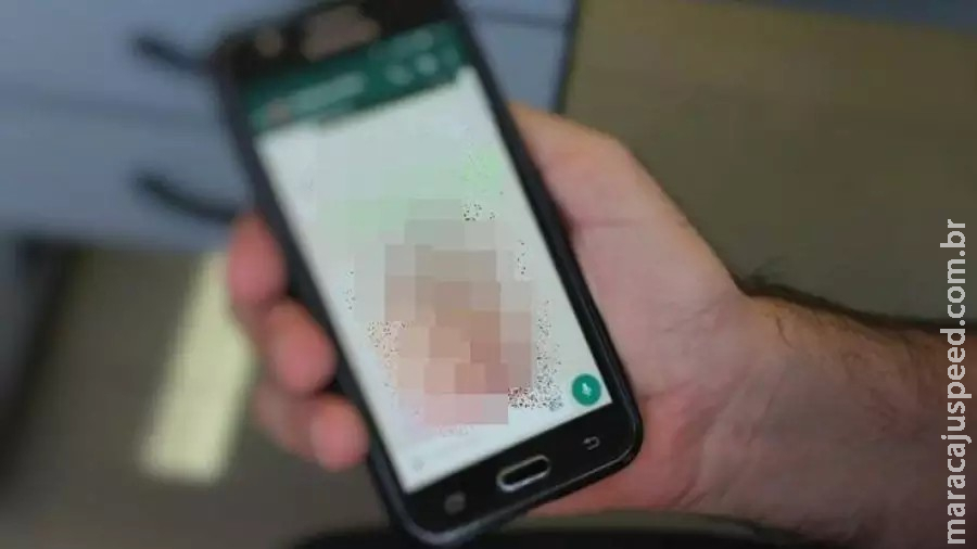 Homem aciona a polícia após mandar ‘nudes’ e ser ameaçado de divulgação em Campo Grande Homem aciona a polícia após mandar ‘nudes’ e ser ameaçado de divulgação em Campo Grande