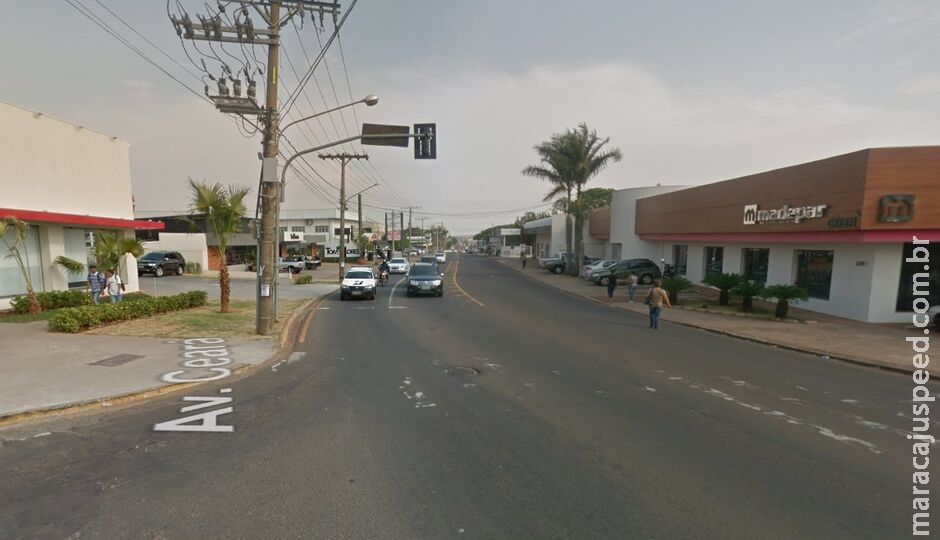 Jovem é atropelada e fica em estado grave na Av. Ceará Jovem é atropelada e fica em estado grave na Av. Ceará