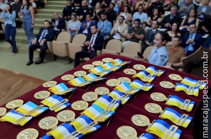 Mais importante honraria da Agepen é concedida a 67 policiais penais, autoridades e colaboradores Mais importante honraria da Agepen é concedida a 67 policiais penais, autoridades e colaboradores