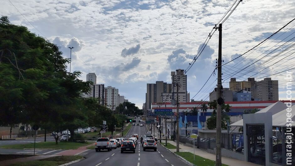 Mato Grosso do Sul tem alerta de chuvas intensas e ventos de até 100 km/h Mato Grosso do Sul tem alerta de chuvas intensas e ventos de até 100 km/h