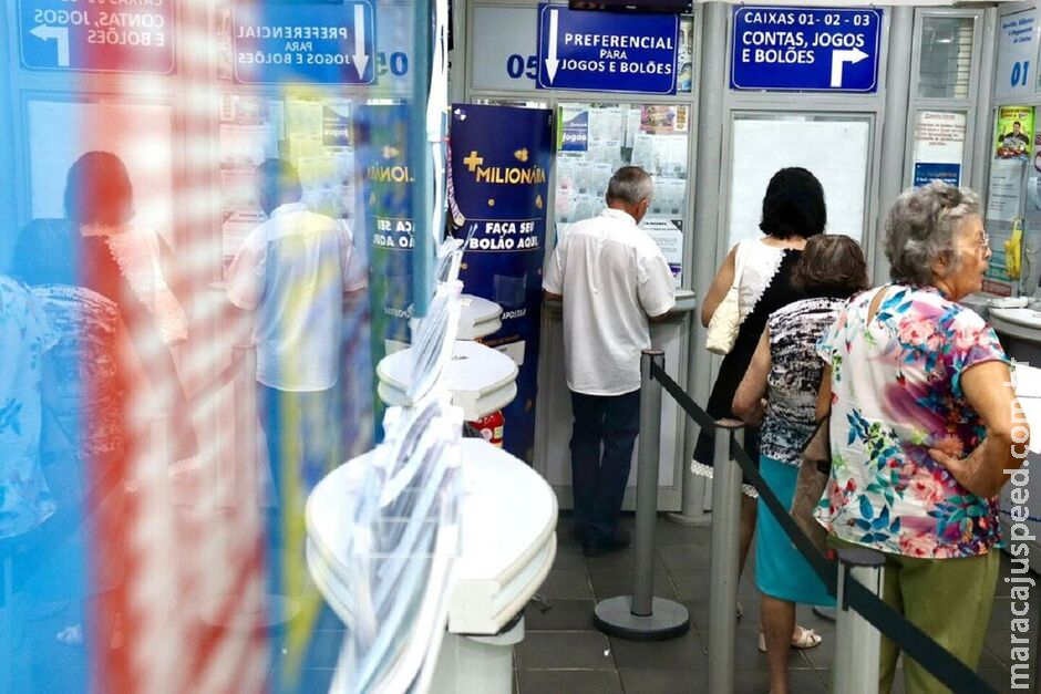 Mega-Sena acumula e prêmio vai a R$ 200 milhões. Confira os números Mega-Sena acumula e prêmio vai a R$ 200 milhões. Confira os números