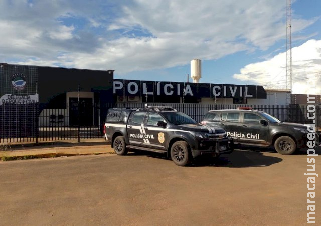 Mulher cai em golpe do falso gerente de banco e perde R$ 42 mil Mulher cai em golpe do falso gerente de banco e perde R$ 42 mil