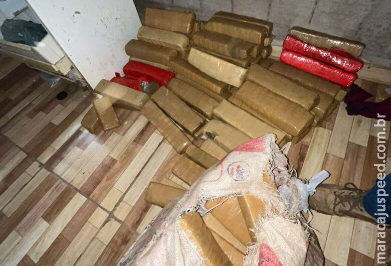 Polícia fecha entreposto de droga que funcionava em kitinet Polícia fecha entreposto de droga que funcionava em kitinet