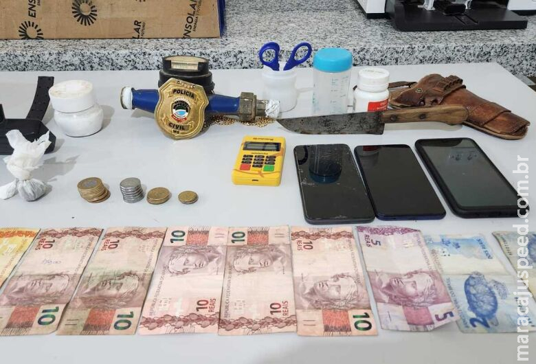Polícia prende suspeito de tráfico de drogas e recupera objetos furtados Polícia prende suspeito de tráfico de drogas e recupera objetos furtados