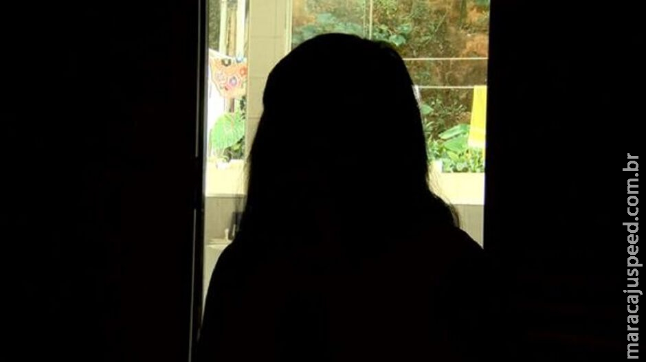 Após 2 anos de silêncio, mais uma mulher cria coragem e denuncia fotógrafo em Campo Grande Após 2 anos de silêncio, mais uma mulher cria coragem e denuncia fotógrafo em Campo Grande