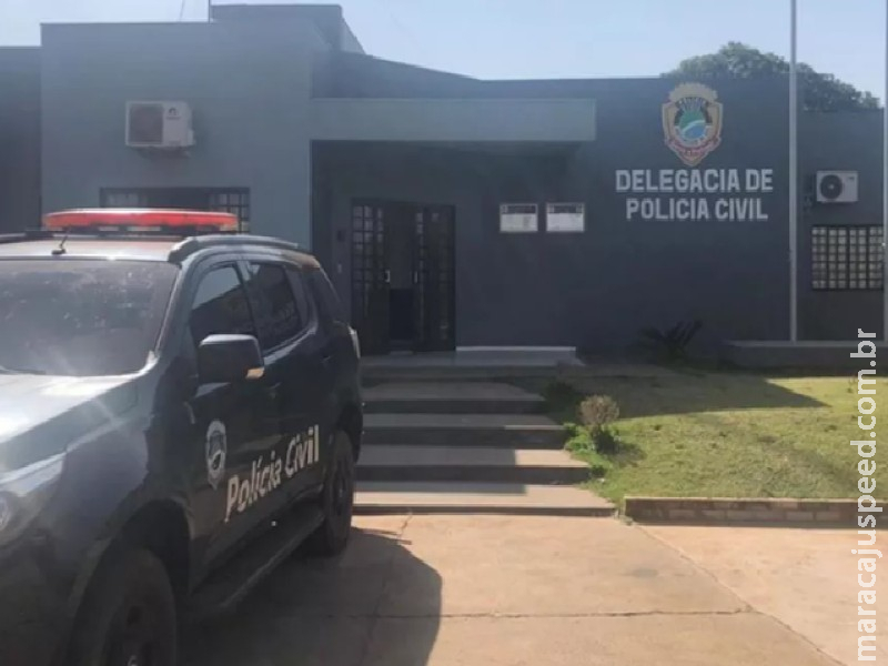 Após encontrar fotos no celular, marido espanca esposa até ela desmaiar