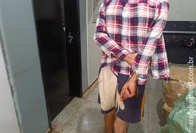 Assaltante de loja de celulares é preso após ser reconhecido em redes sociais Assaltante de loja de celulares é preso após ser reconhecido em redes sociais