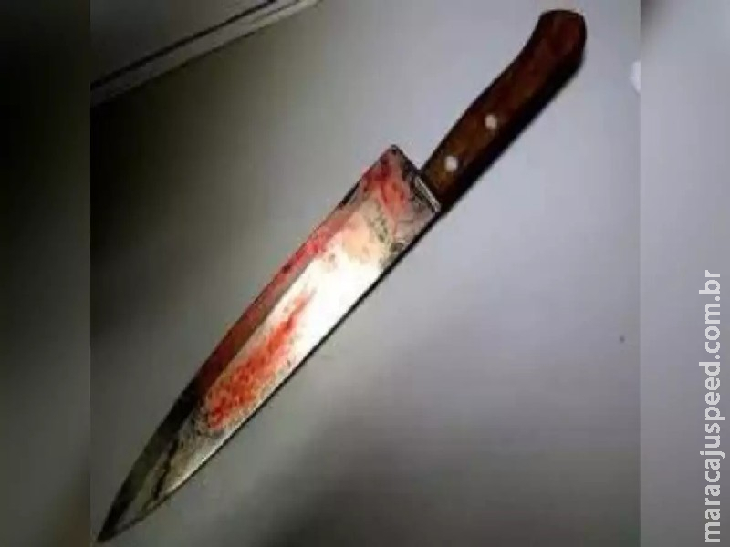 Briga entre colegas acaba com homem esfaqueado no tórax e um preso em MS Briga entre colegas acaba com homem esfaqueado no tórax e um preso em MS