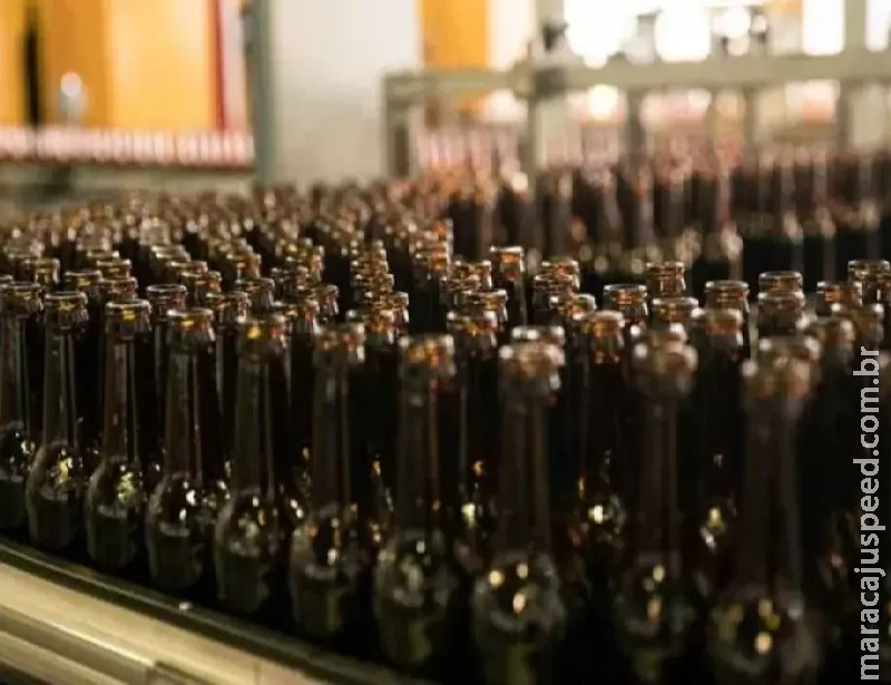 Estudo revela que facções faturaram mais que a Ambev com bebida falsificada em 2022 Estudo revela que facções faturaram mais que a Ambev com bebida falsificada em 2022