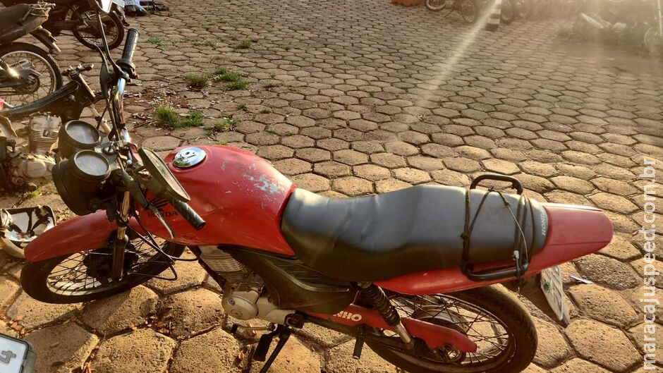 Garupa é baleada pela PM durante fuga de motociclista no Nova Lima Garupa é baleada pela PM durante fuga de motociclista no Nova Lima