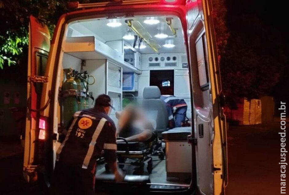 Homem leva facadas ao discutir com conhecidos e fica em estado grave em Dourados Homem leva facadas ao discutir com conhecidos e fica em estado grave em Dourados