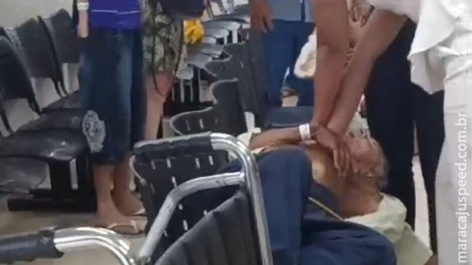Idoso morre enquanto esperava atendimento no Hospital Regional Idoso morre enquanto esperava atendimento no Hospital Regional