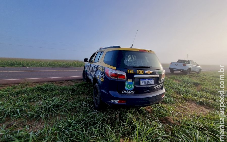 Ladrões armados com pistolas roubam van na MS-162 entre Sidrolândia e Maracaju Ladrões armados com pistolas roubam van na MS-162 entre Sidrolândia e Maracaju
