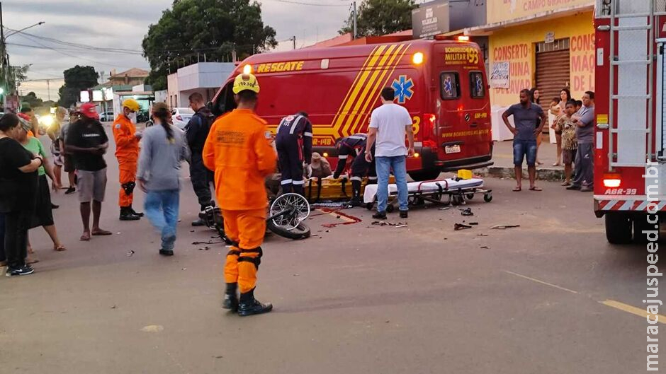 Motociclista tem braço dilacerado após bater na traseira de carro no Jardim Batistão Motociclista tem braço dilacerado após bater na traseira de carro no Jardim Batistão