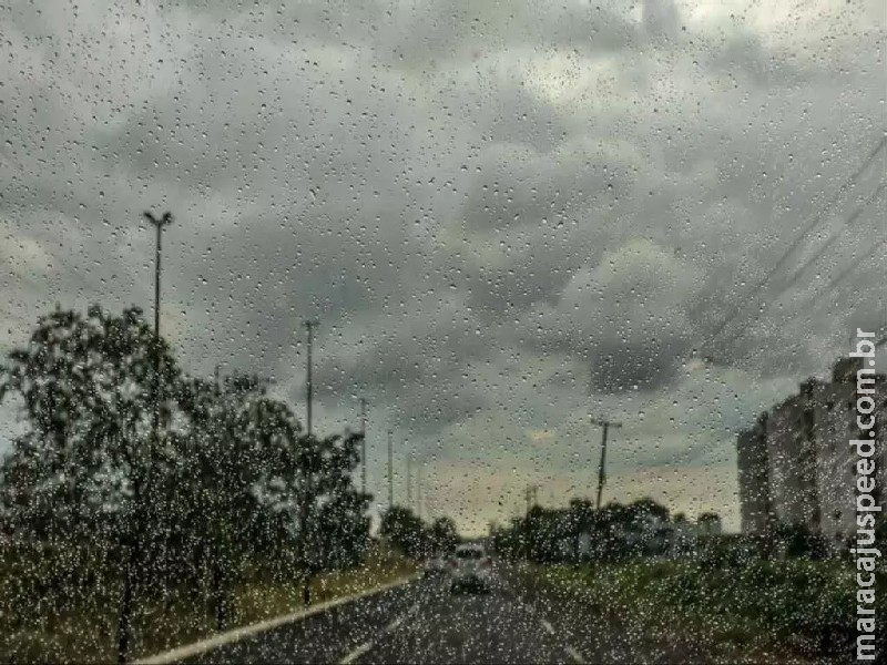 Previsão de tempestade deixa as 79 cidades de Mato Grosso do Sul em alerta Previsão de tempestade deixa as 79 cidades de Mato Grosso do Sul em alerta