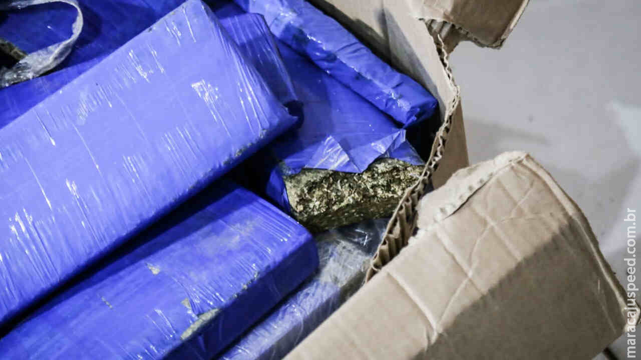 Trio é preso em entreposto do PCC que abastecia bocas de fumo em Campo Grande Trio é preso em entreposto do PCC que abastecia bocas de fumo em Campo Grande