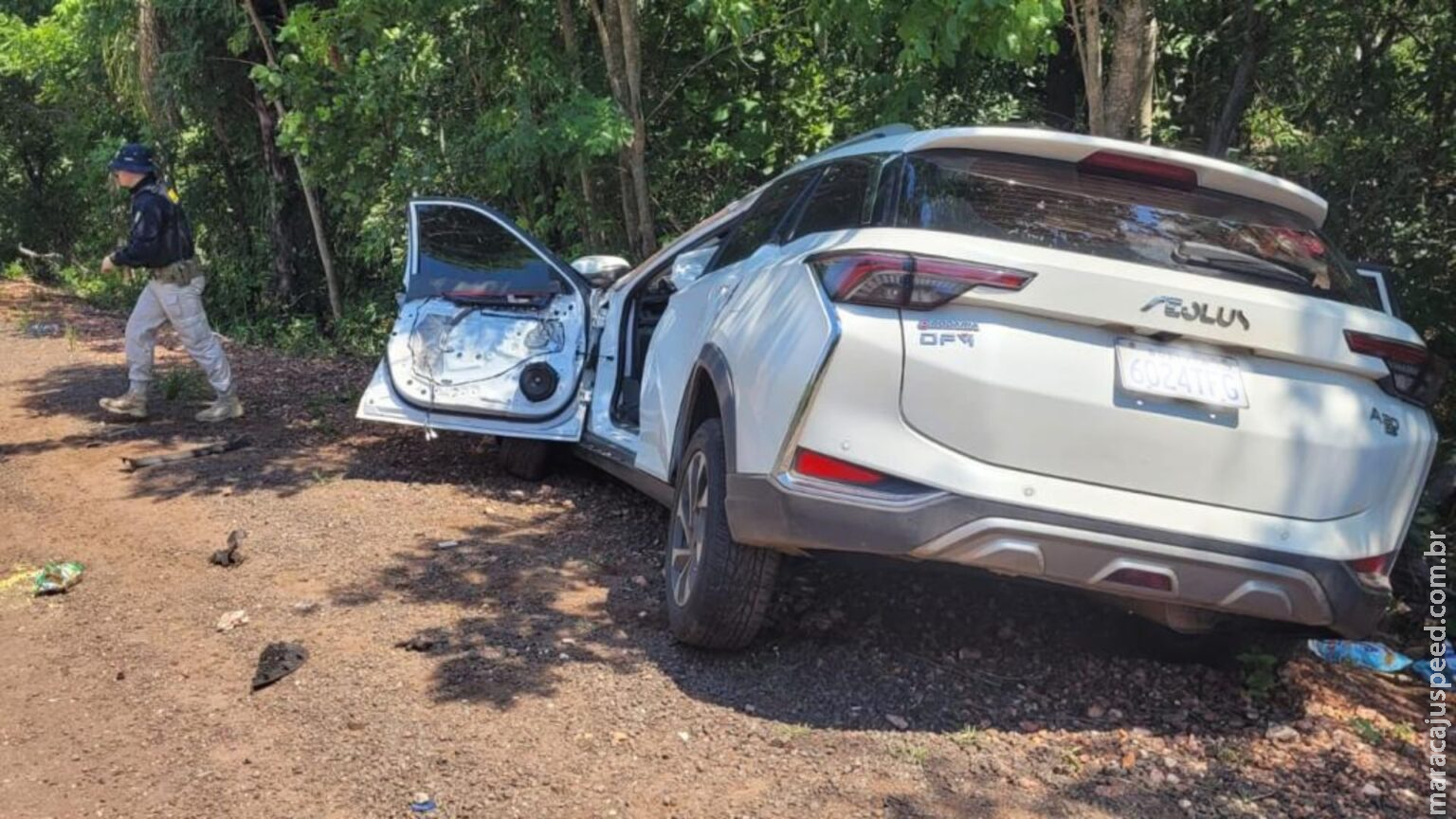 Acidente em estrada deixa três feridos e uma vítima fatal Acidente em estrada deixa três feridos e uma vítima fatal