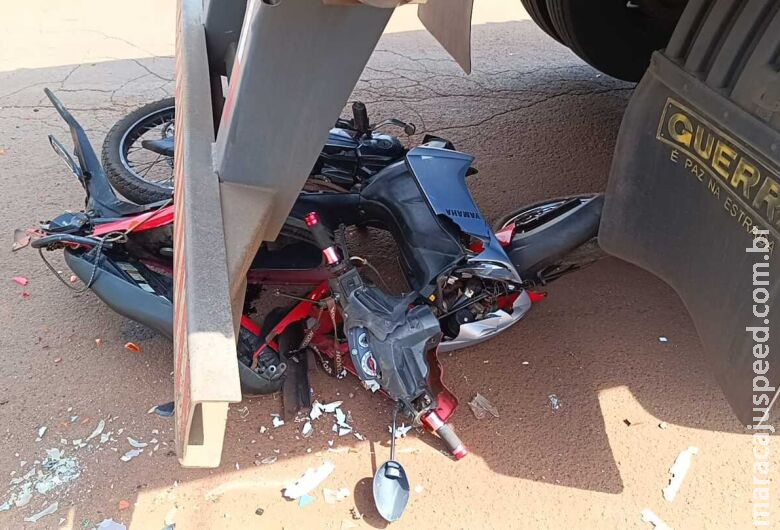 Acidente entre moto e carreta na Major Capilé deixa idoso ferido Acidente entre moto e carreta na Major Capilé deixa idoso ferido