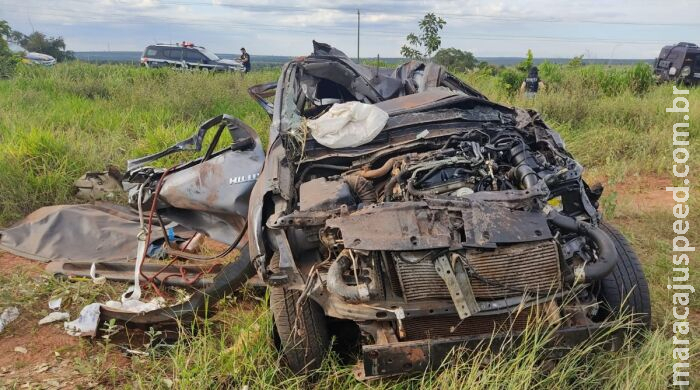 Capotamento mata dois homens na BR-060, em Paraíso das Águas Capotamento mata dois homens na BR-060, em Paraíso das Águas