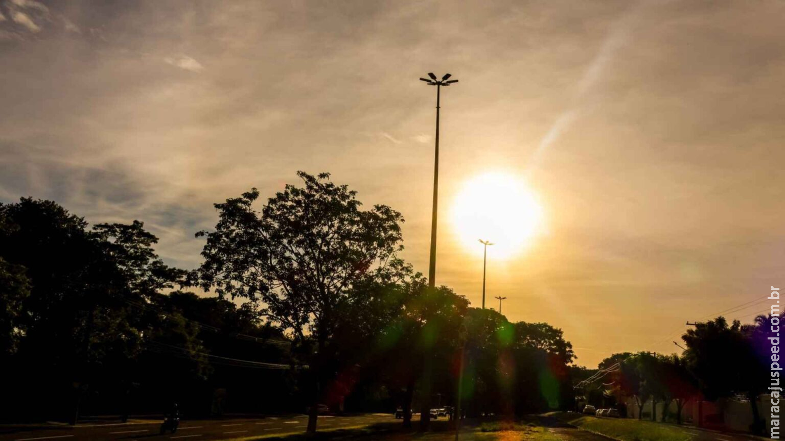 Cidade de MS tem 22 graus de amplitude térmica em um único dia e umidade do ar chega a 15% Cidade de MS tem 22 graus de amplitude térmica em um único dia e umidade do ar chega a 15%