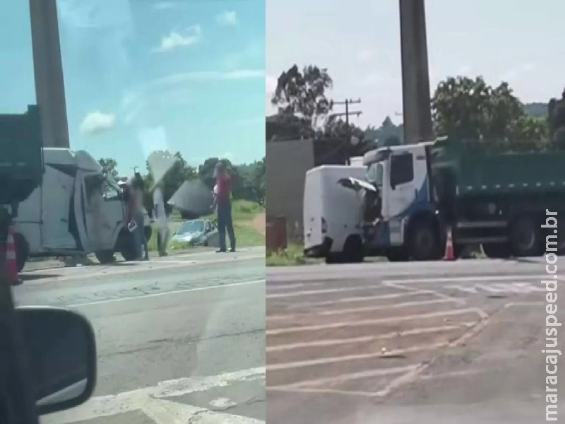 Dois ficam feridos após batida entre Van, caminhão e carro na BR-163 Dois ficam feridos após batida entre Van, caminhão e carro na BR-163