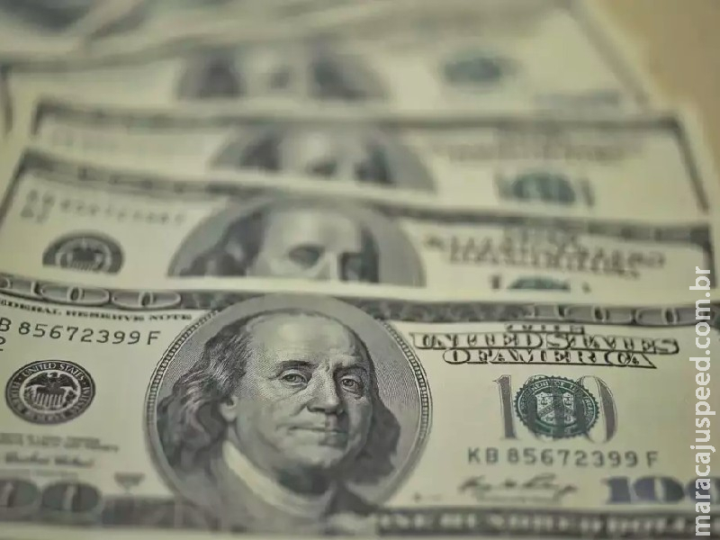 Dólar cai para R$ 6,04 e fecha no menor valor em quase um mês Dólar cai para R$ 6,04 e fecha no menor valor em quase um mês