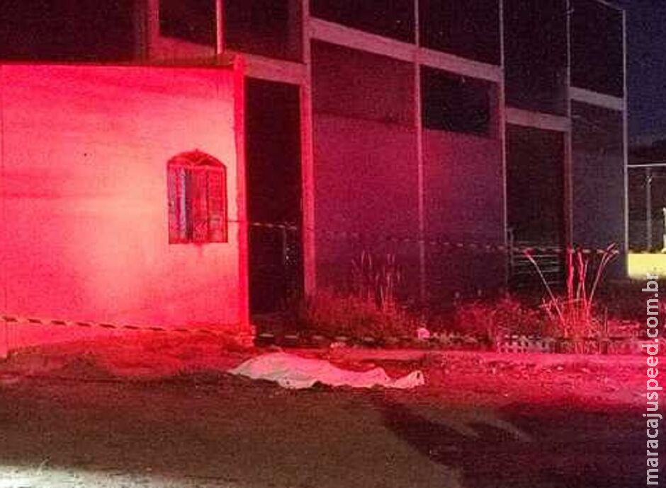 Haitiano foi morto com golpes de barra de ferro e a pauladas na Mata do Jacinto Haitiano foi morto com golpes de barra de ferro e a pauladas na Mata do Jacinto