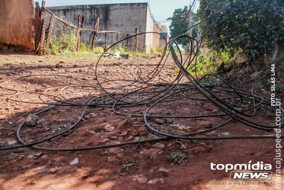 Homem que roubava fios de telefonia é preso em Aquidauana Homem que roubava fios de telefonia é preso em Aquidauana