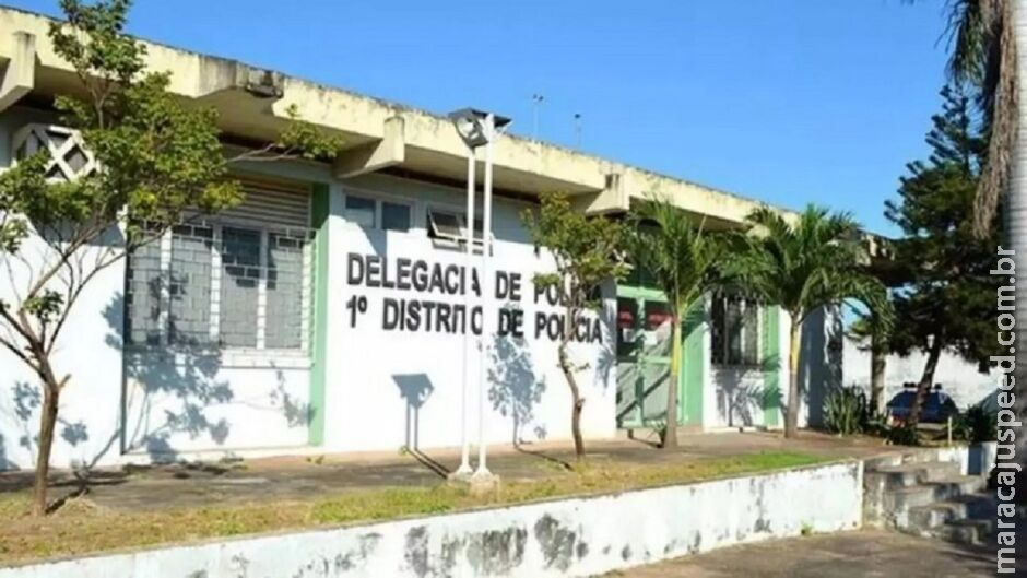 Homem reage a assalto e é agredido por trio com socos e pontapés em Corumbá Homem reage a assalto e é agredido por trio com socos e pontapés em Corumbá