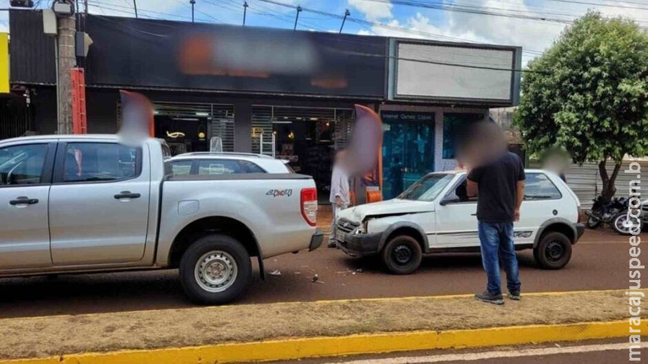 Motorista bêbado vai preso após bater em caminhonete do MPMS em Rio Brilhante Motorista bêbado vai preso após bater em caminhonete do MPMS em Rio Brilhante