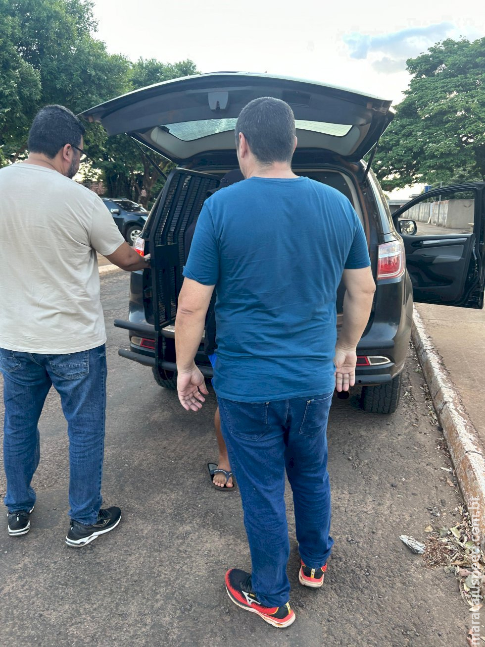 Polícia Civil de Caarapó prende autor de roubo que espancou vendedor de bombom Polícia Civil de Caarapó prende autor de roubo que espancou vendedor de bombom