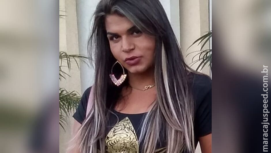 Travesti presa por queimar rival na Vila Carvalho estava com caminhoneiro morto em motel Travesti presa por queimar rival na Vila Carvalho estava com caminhoneiro morto em motel