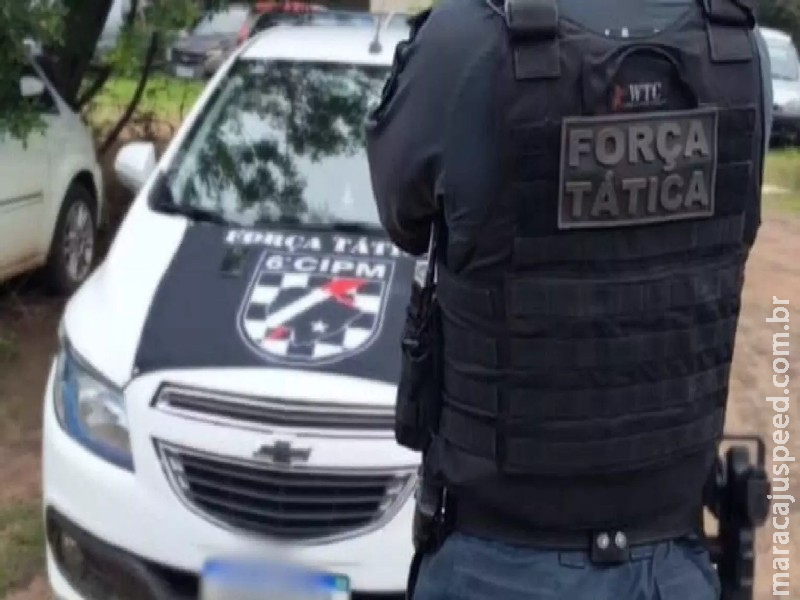 Adolescentes são apreendidos após roubo de carro e celulares no Tiradentes 
