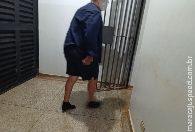 Carioca em liberdade condicional é preso em Dourados e tenta subornar policiais Carioca em liberdade condicional é preso em Dourados e tenta subornar policiais
