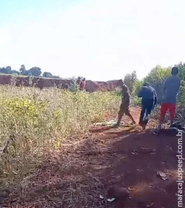 Conflito entre indígenas e produtores rurais marca nova disputa por terras em Dourados Conflito entre indígenas e produtores rurais marca nova disputa por terras em Dourados