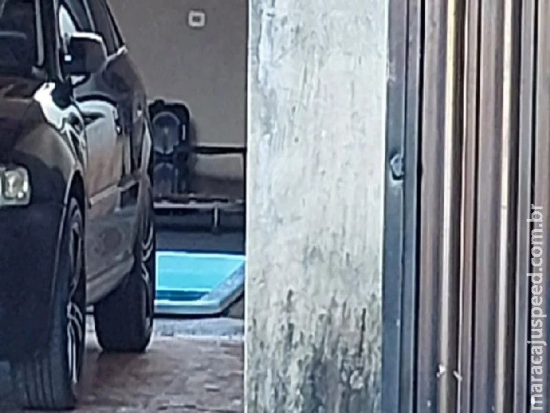 Criança que morreu afogada era autista e saiu enquanto mãe amamentava, diz familiar Criança que morreu afogada era autista e saiu enquanto mãe amamentava, diz familiar