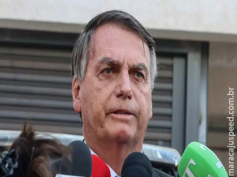 Defesa de Bolsonaro diz que vai voltar a pedir mais prazo para responder à denúncia Defesa de Bolsonaro diz que vai voltar a pedir mais prazo para responder à denúncia