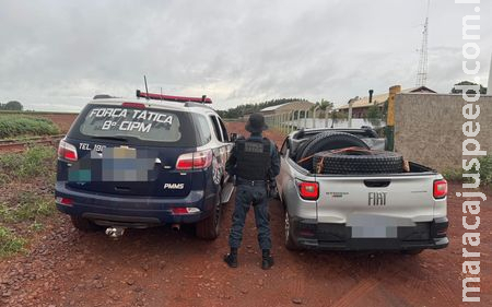 Força Tática apreende carga de pneus contrabandeados na MS-162 Força Tática apreende carga de pneus contrabandeados na MS-162