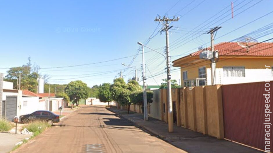 Homem é esfaqueado no peito por colega de quarto durante disputa por ventilador na Vila Serradinho Homem é esfaqueado no peito por colega de quarto durante disputa por ventilador na Vila Serradinho