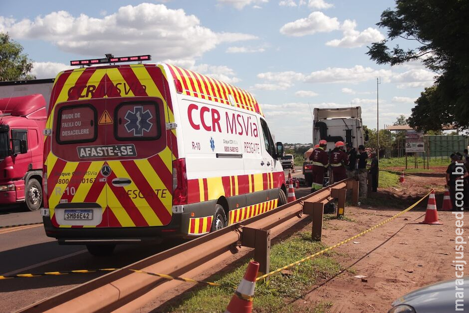 Idosa morre em capotamento na BR-163, em Campo Grande Idosa morre em capotamento na BR-163, em Campo Grande
