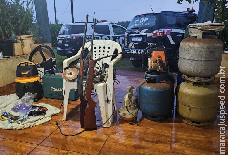 Operação em Ponta Porã resulta na apreensão de armas, drogas e produtos furtados Operação em Ponta Porã resulta na apreensão de armas, drogas e produtos furtados