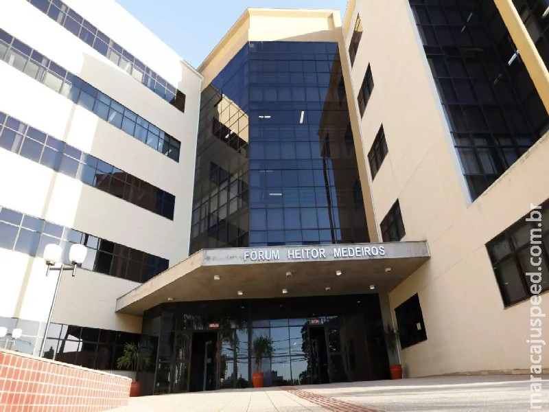 Acusada de dar golpe de R$ 13 mil durante ‘trocas’ em loja de departamento ganha liberdade Acusada de dar golpe de R$ 13 mil durante ‘trocas’ em loja de departamento ganha liberdade