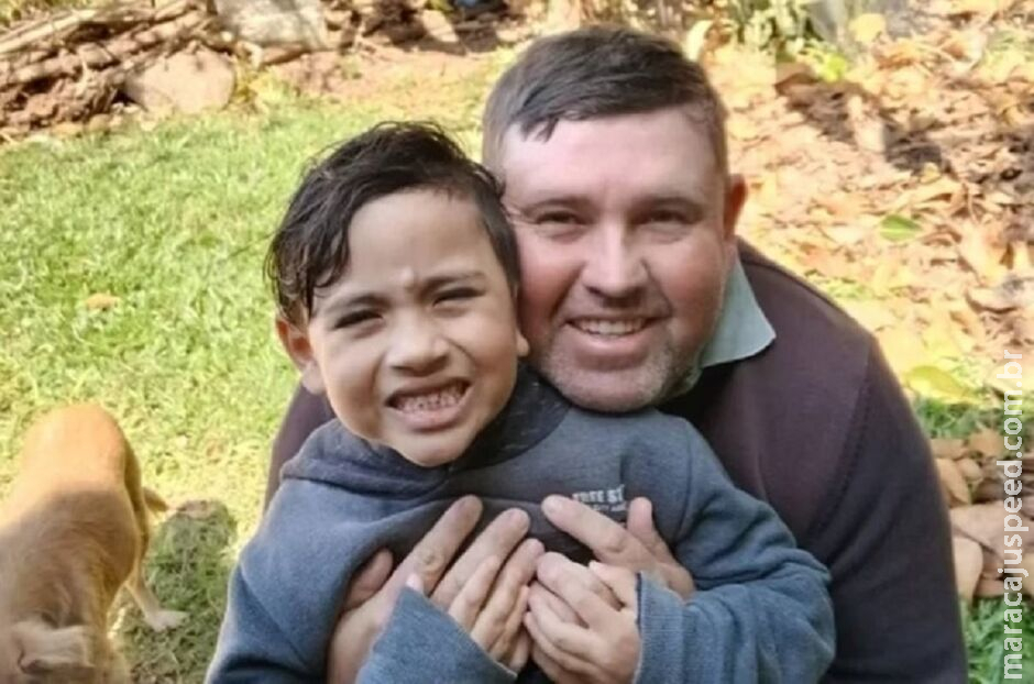 Após jogar filho de ponte no RS, pai manda áudio: "Fiz uma loucurinha" Após jogar filho de ponte no RS, pai manda áudio: "Fiz uma loucurinha"