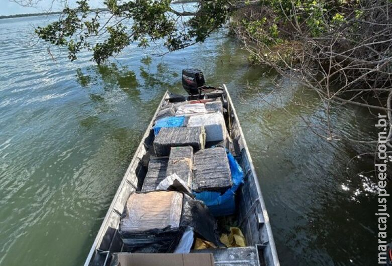 Barco com eletrônicos e anabolizantes é apreendido na divisa entre MS e Paraná Barco com eletrônicos e anabolizantes é apreendido na divisa entre MS e Paraná