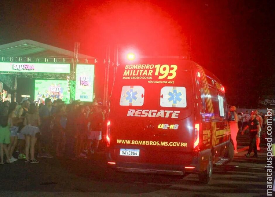 Bomba explode e deixa duas pessoas feridas durante Carnaval em Bataguassu Bomba explode e deixa duas pessoas feridas durante Carnaval em Bataguassu