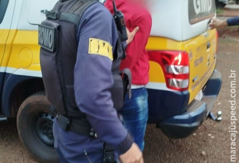 Homem é preso em Dourados após ameaçar atear fogo em mulher Homem é preso em Dourados após ameaçar atear fogo em mulher